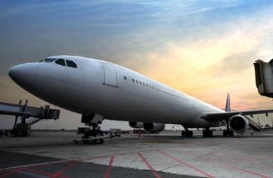 航空公司之间的竞争格局也会对国际空运价格造成影响