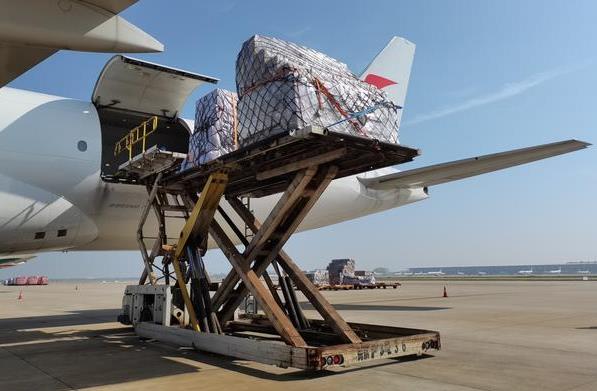 航空货运公司的发展现状、运营模式如何？