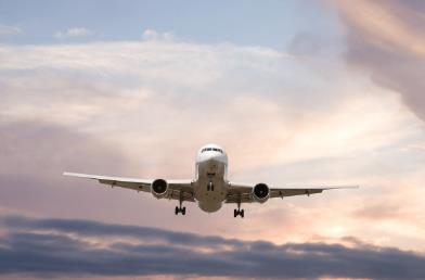 国际空运不仅可以促进商品的流通，还能推动各国的经济发展
